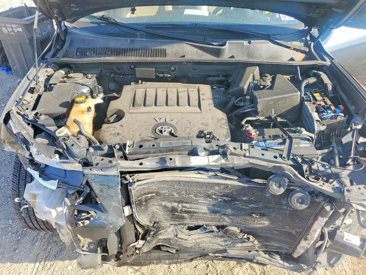 2012 TOYOTA RAV4 photo 12