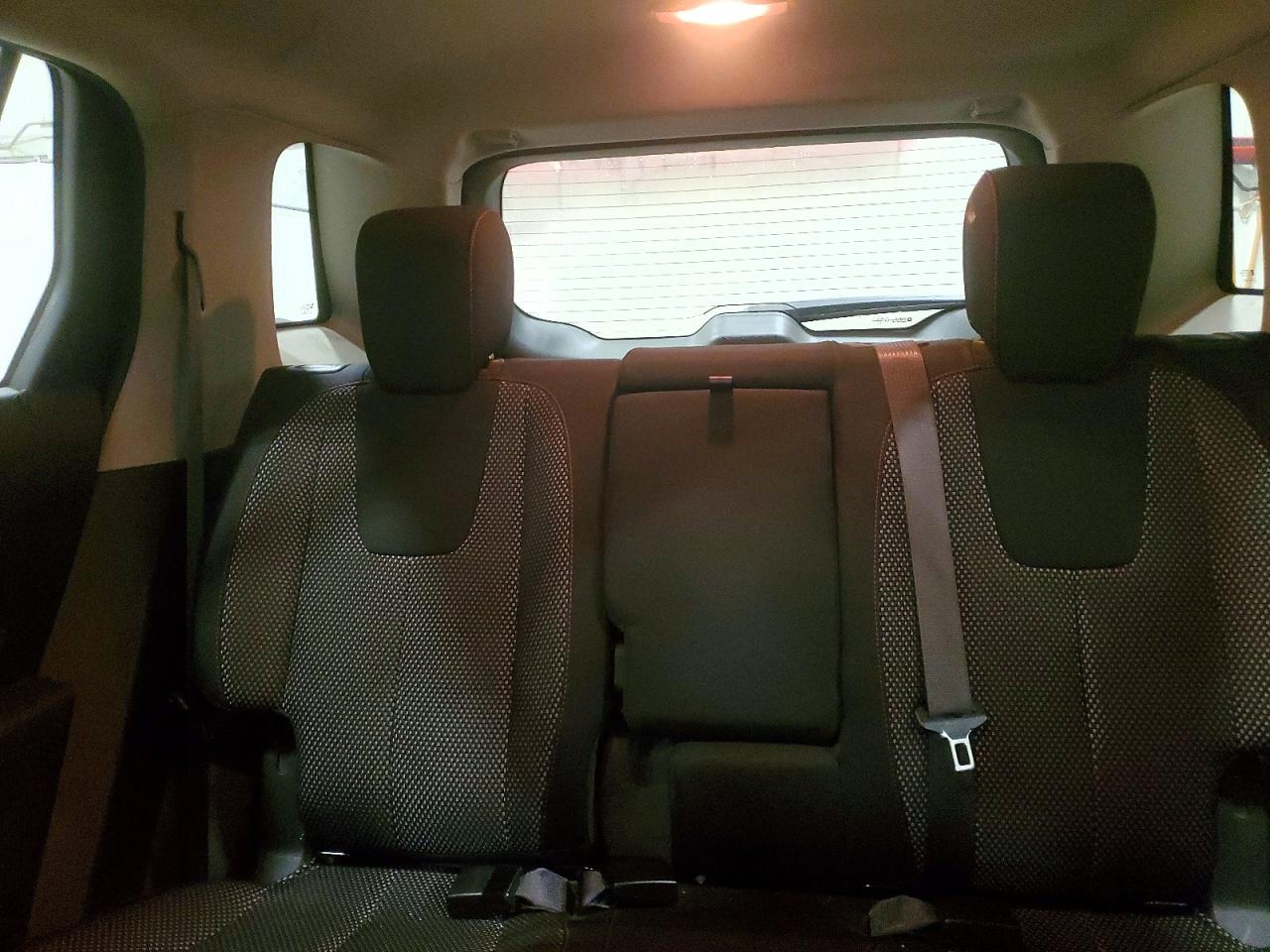 2015 GMC TERRAIN SLE photo 10