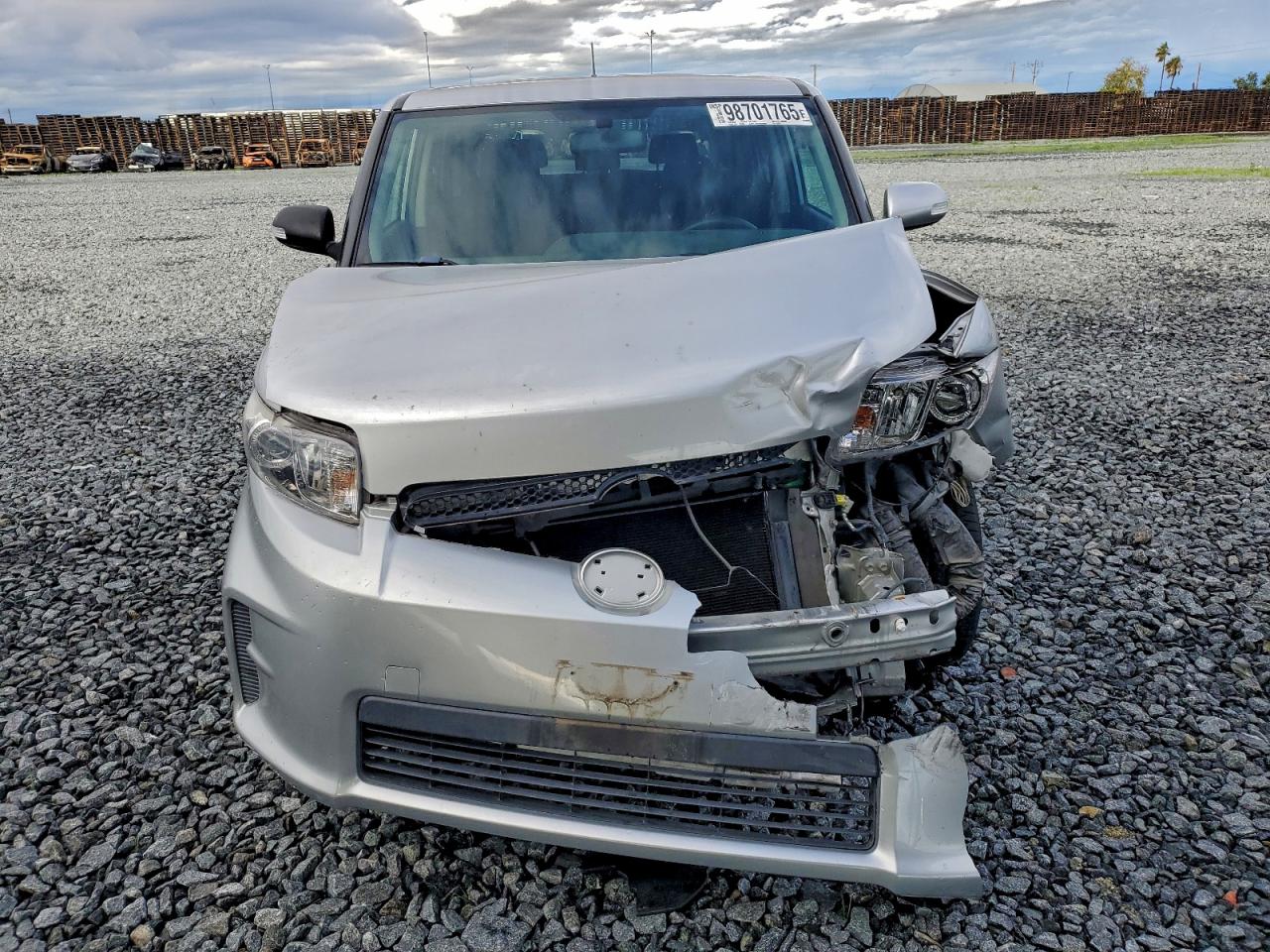 2011 TOYOTA SCION XB photo 5