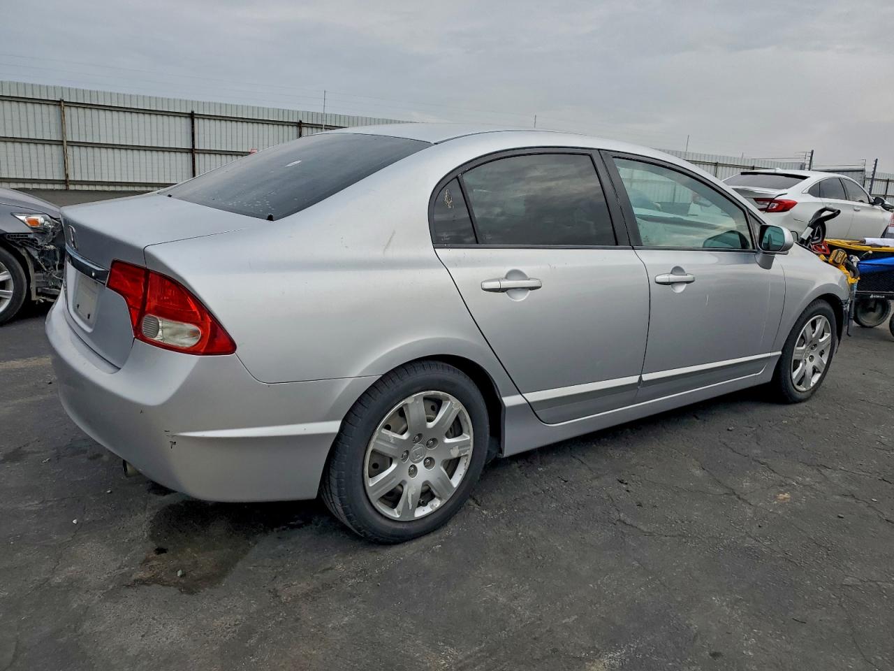 2011 HONDA CIVIC LX photo 3