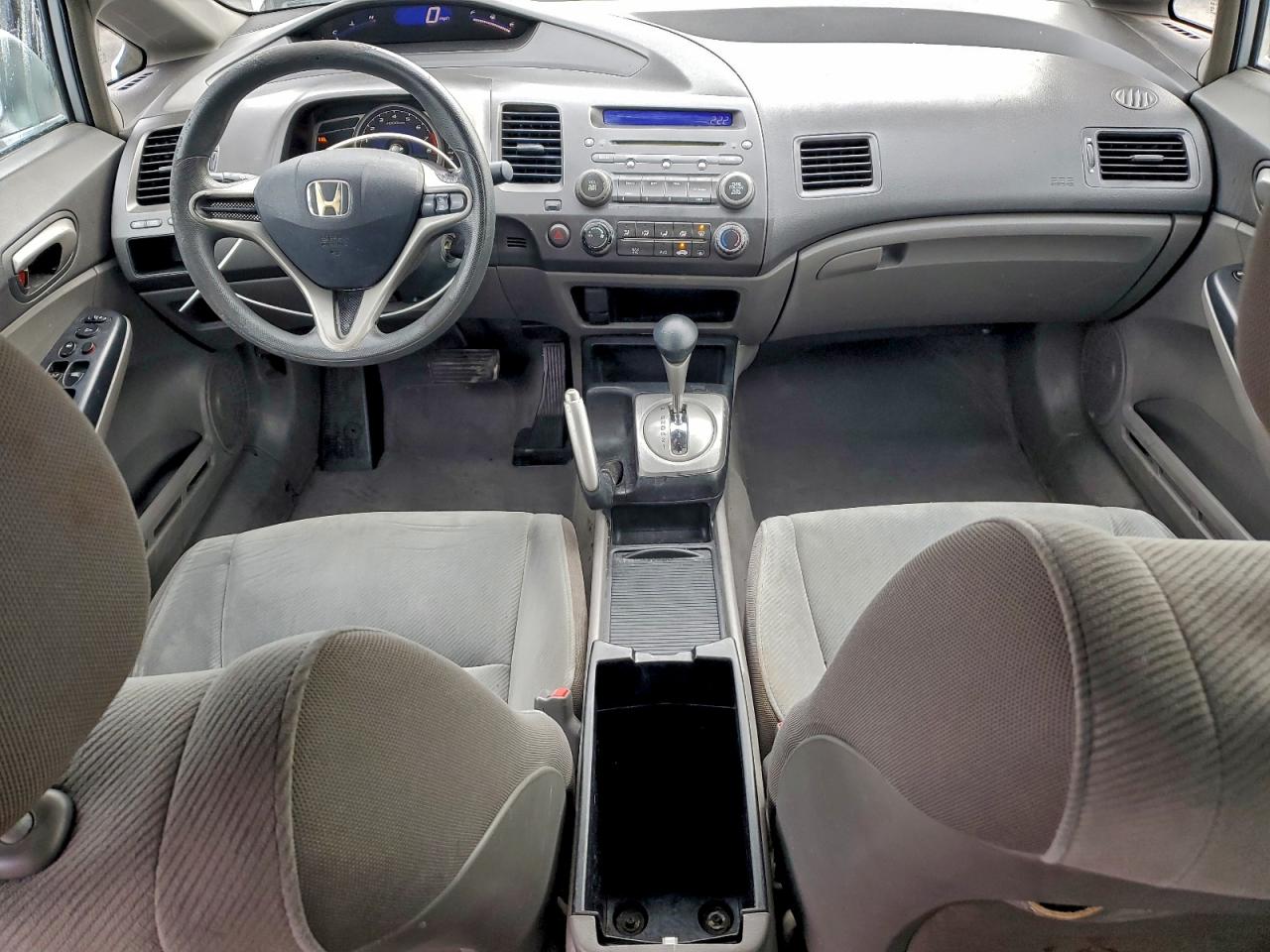 2011 HONDA CIVIC LX photo 8