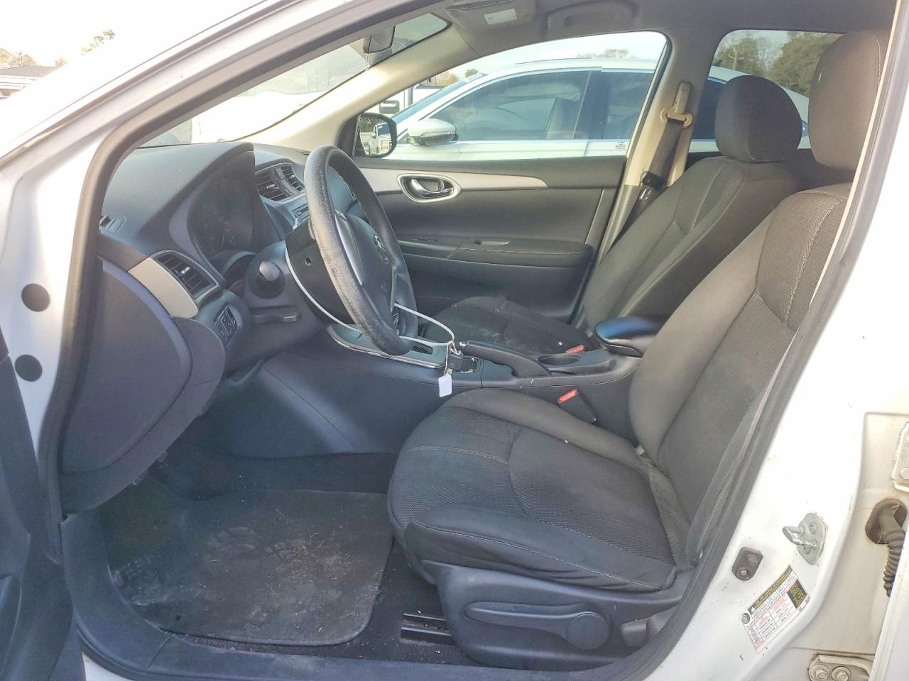 2014 NISSAN SENTRA S photo 7