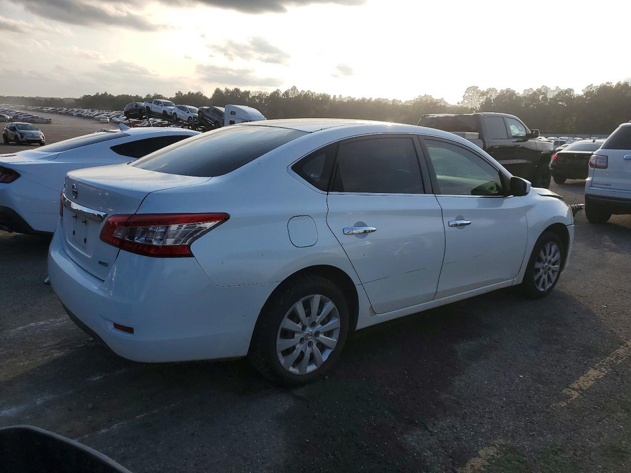 2014 NISSAN SENTRA S photo 3