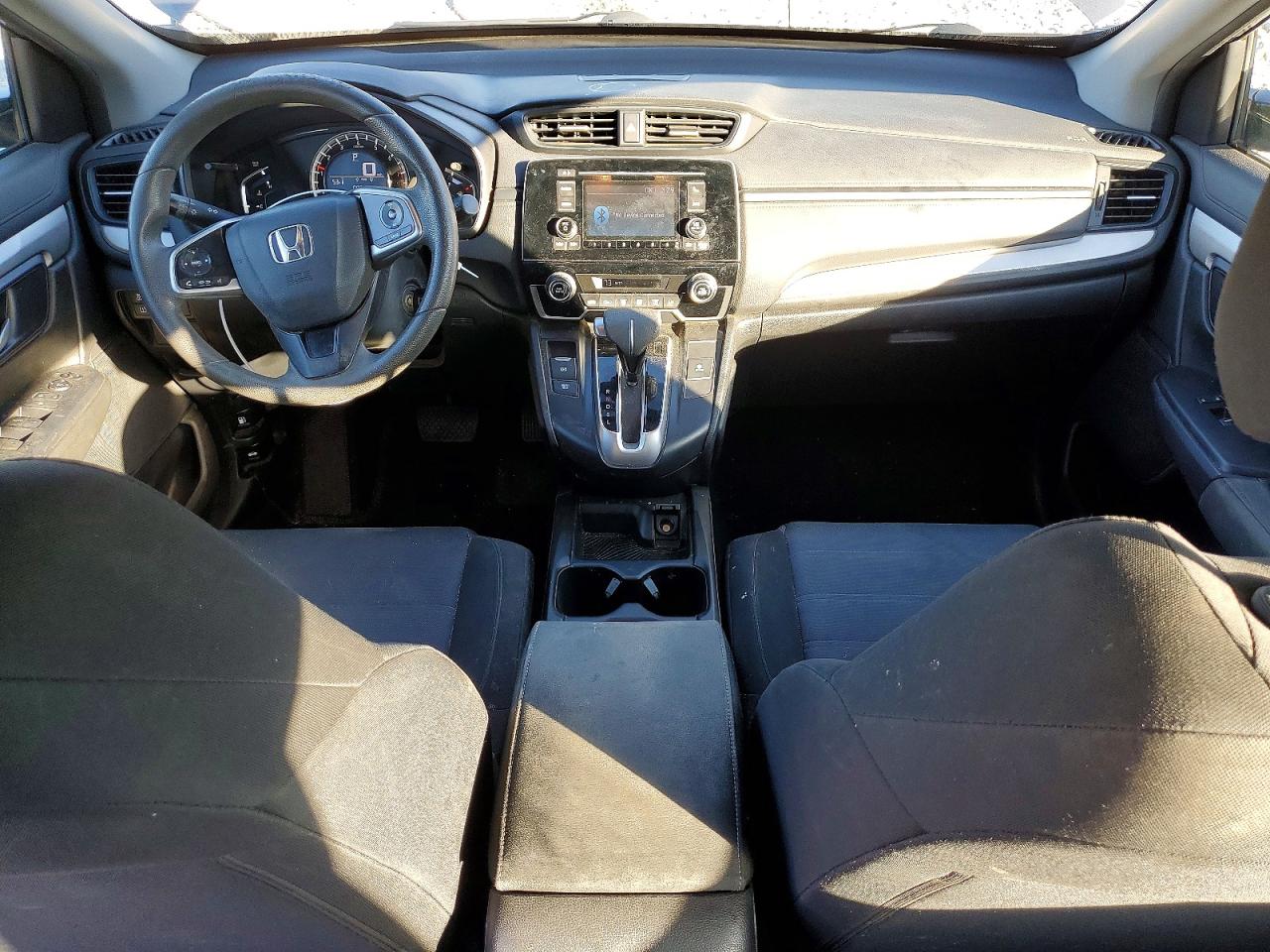 2018 HONDA CR-V LX photo 8