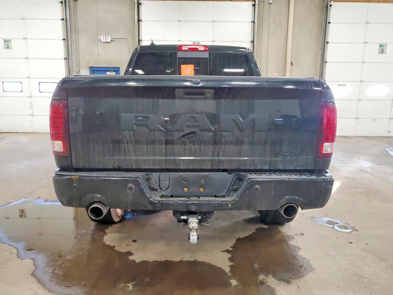 2018 RAM 1500 SPORT photo 6