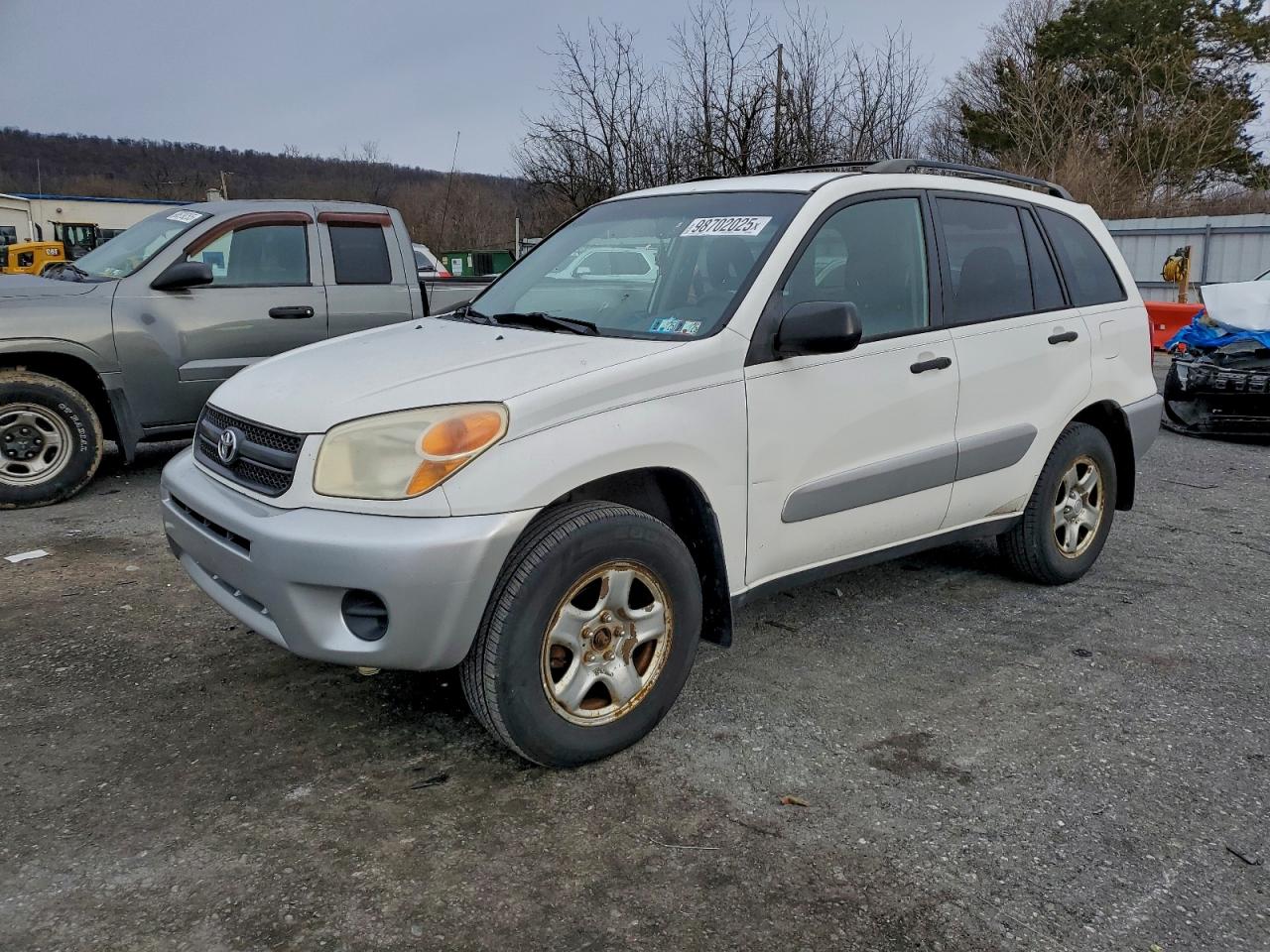 2004 TOYOTA RAV4