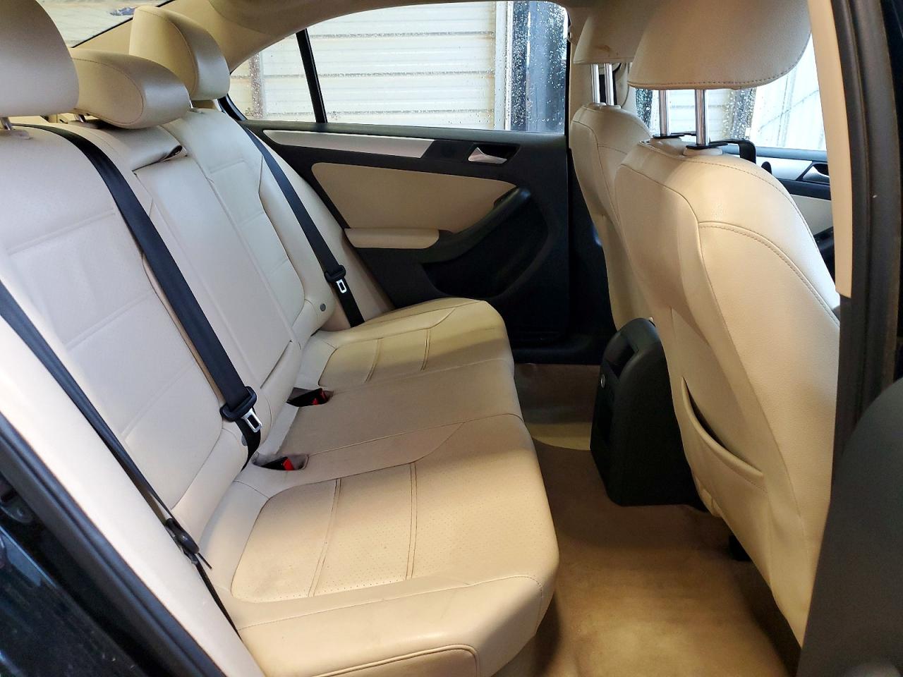 2014 VOLKSWAGEN JETTA SE photo 10