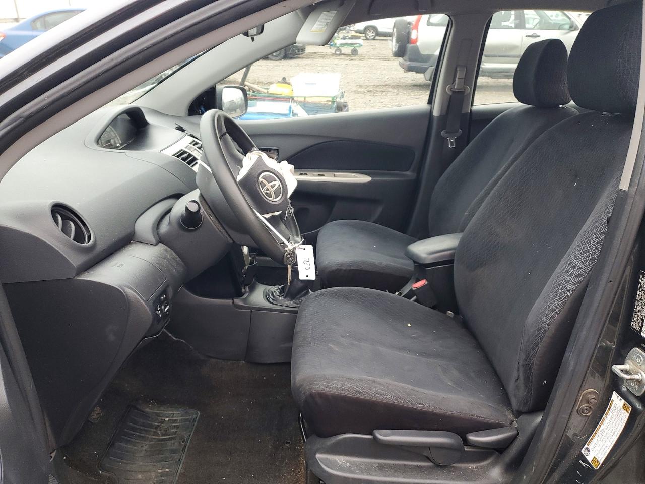 2008 TOYOTA YARIS photo 7