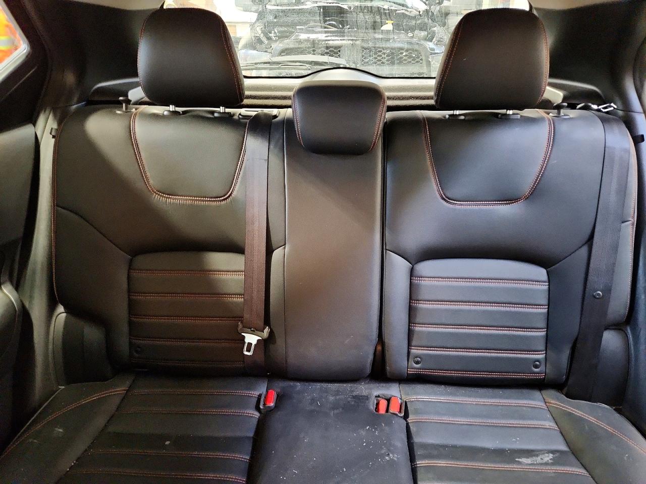 2019 NISSAN KICKS S photo 10