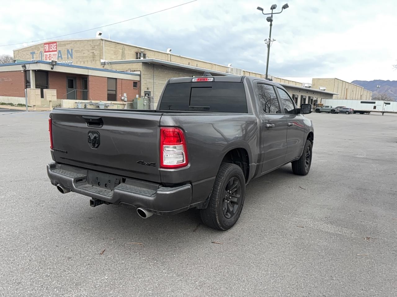2019 RAM 1500 BIG HORN/LONE STAR photo 4