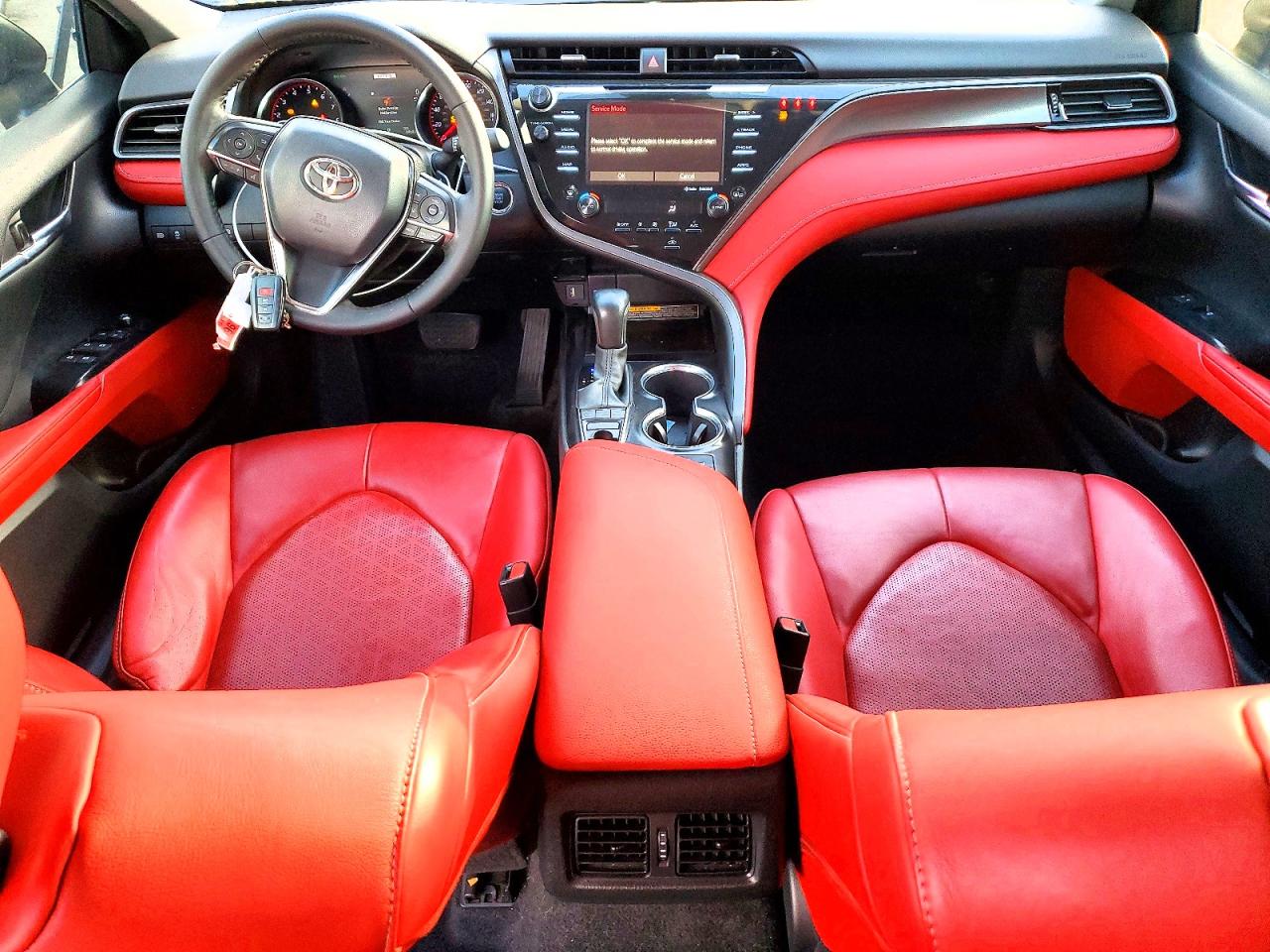 2020 TOYOTA CAMRY XSE photo 8