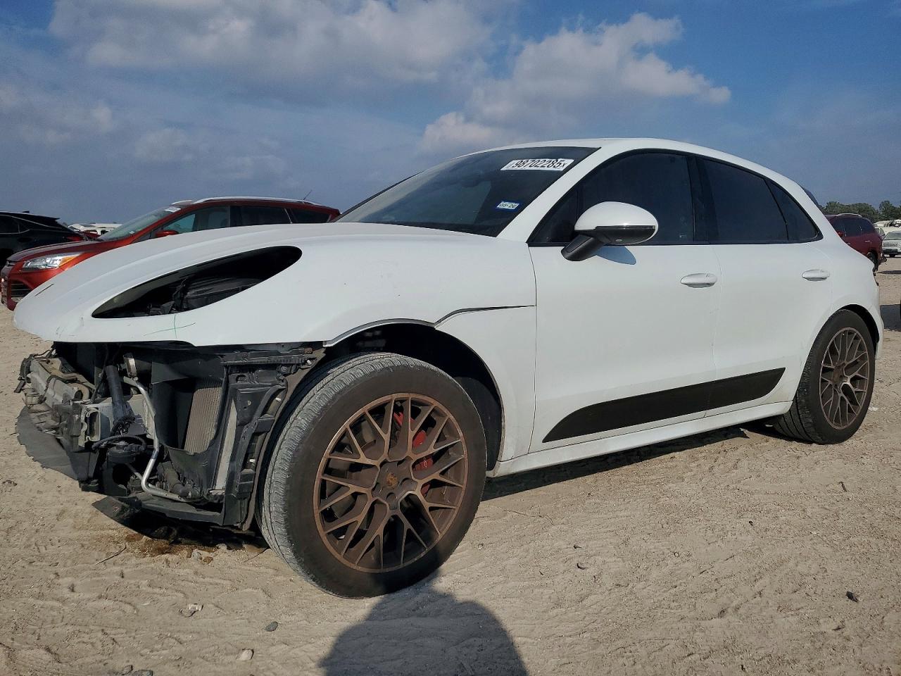 2016 PORSCHE MACAN