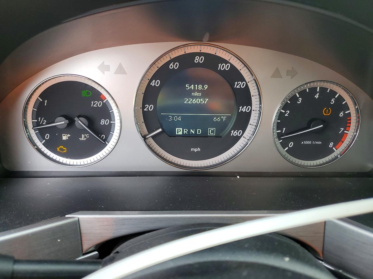 2010 MERCEDES-BENZ GLK 350 photo 9