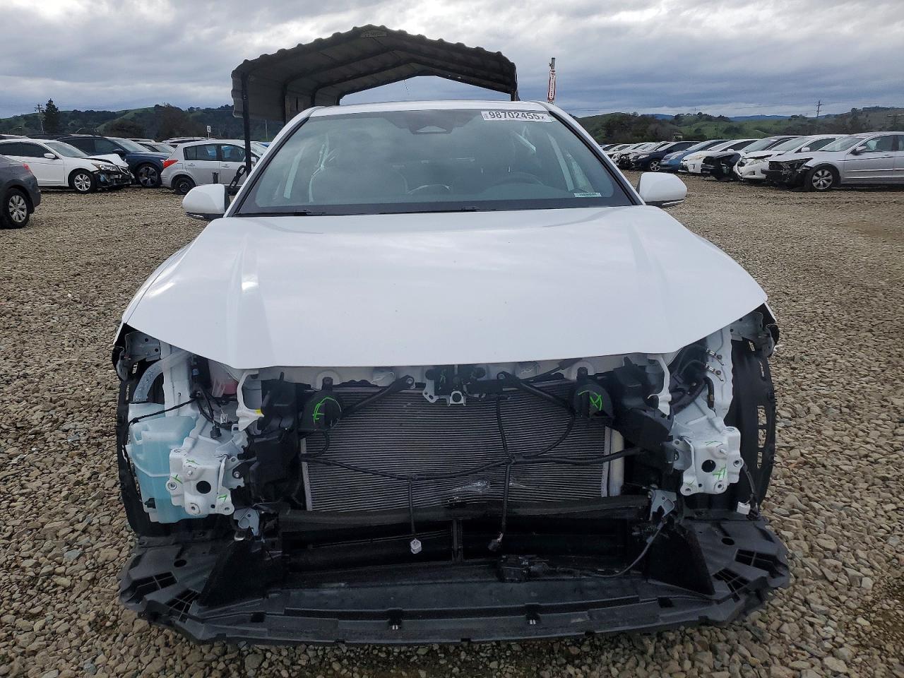 2025 TOYOTA CAMRY XSE photo 5