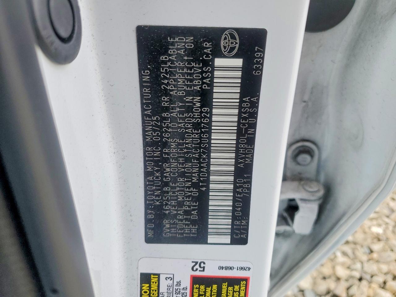 2025 TOYOTA CAMRY XSE photo 13