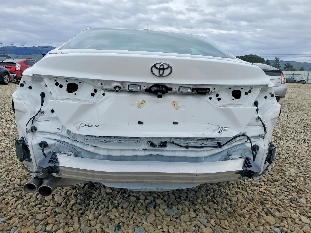 2025 TOYOTA CAMRY XSE photo 6