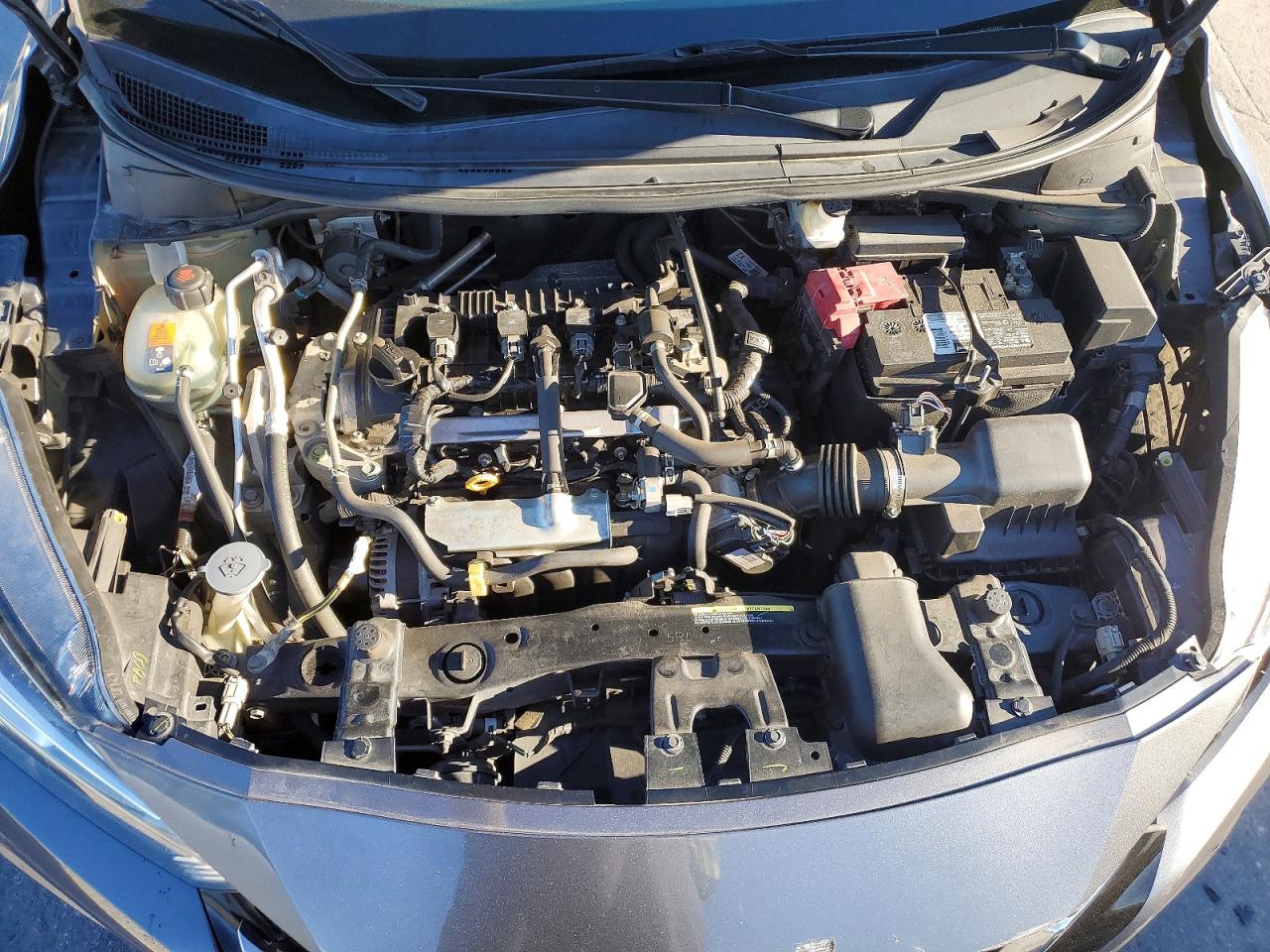 2021 NISSAN VERSA SV photo 11