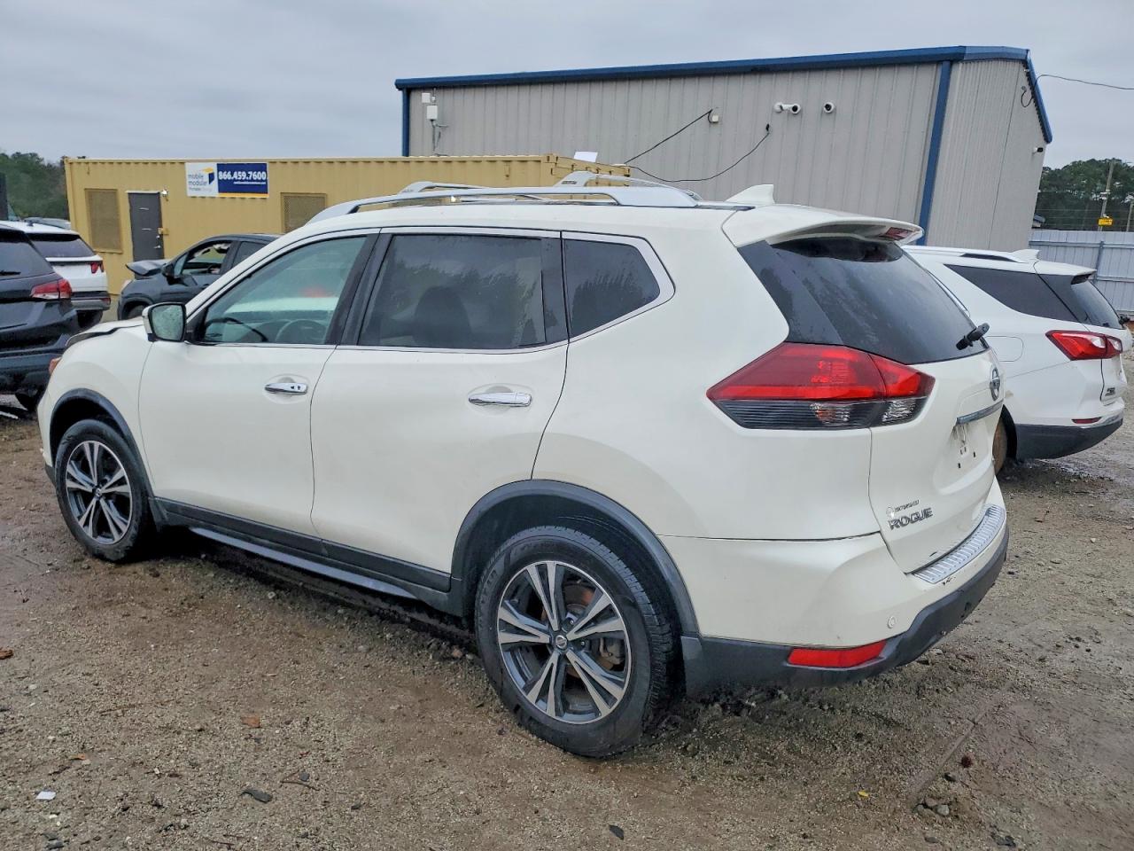 2020 NISSAN ROGUE S photo 2