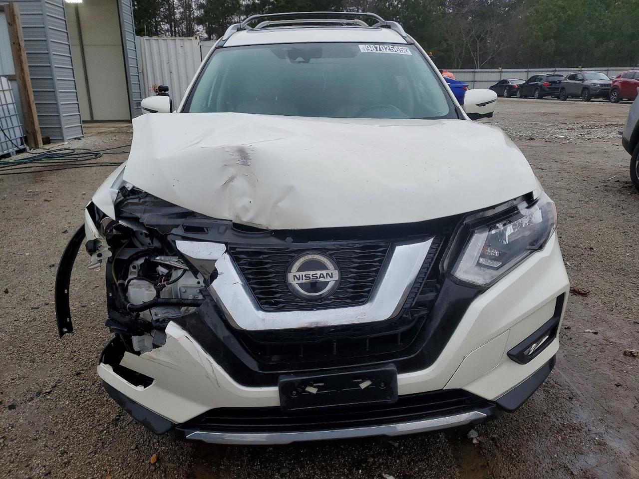 2020 NISSAN ROGUE S photo 5