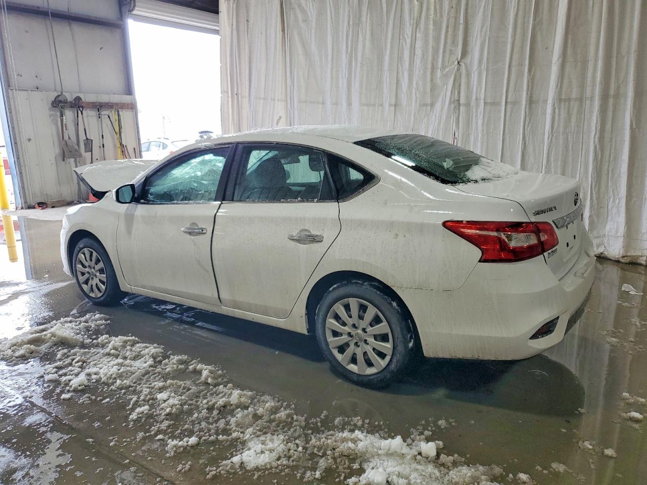 2019 NISSAN SENTRA S photo 2