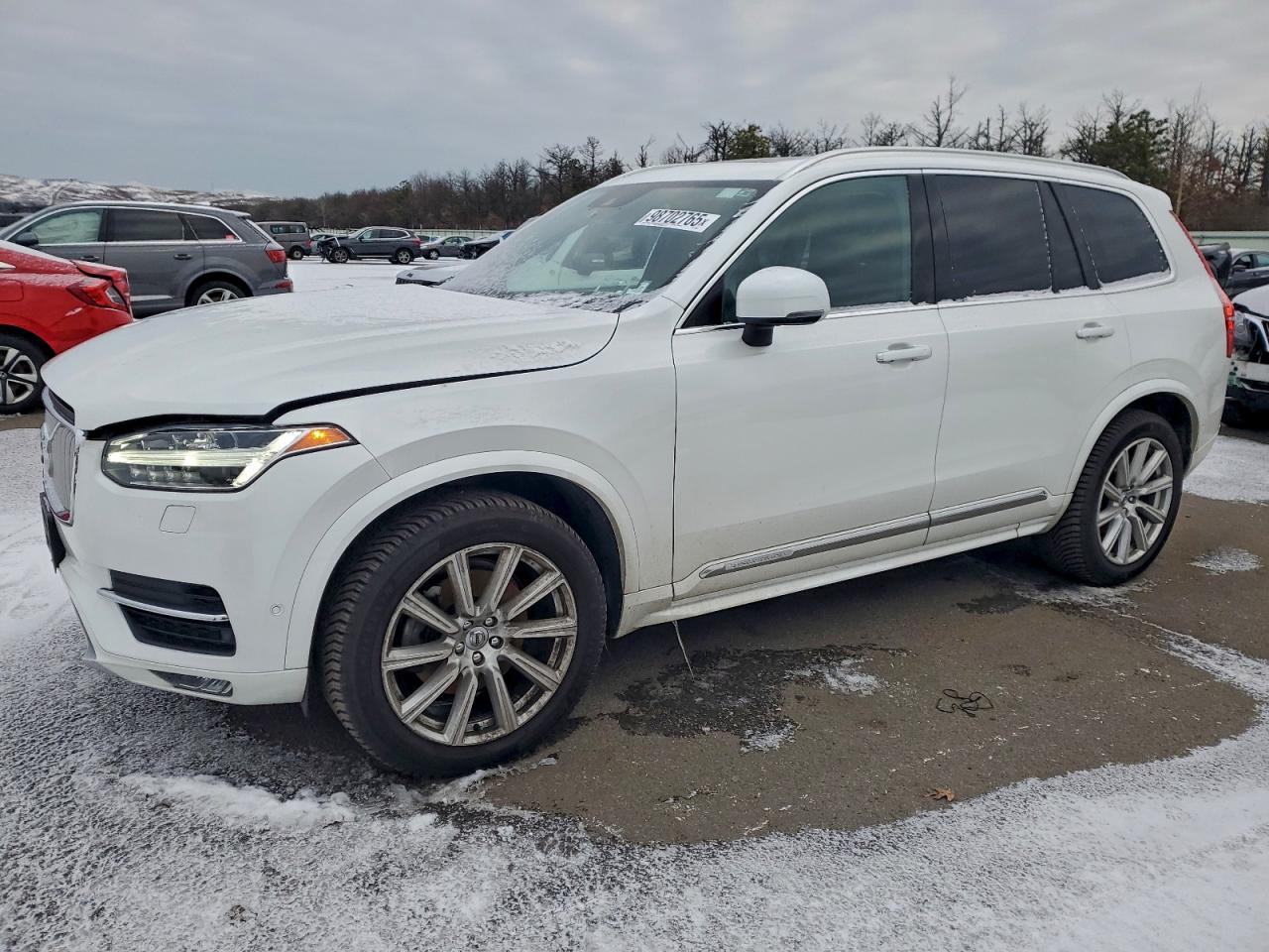 2019 VOLVO XC90