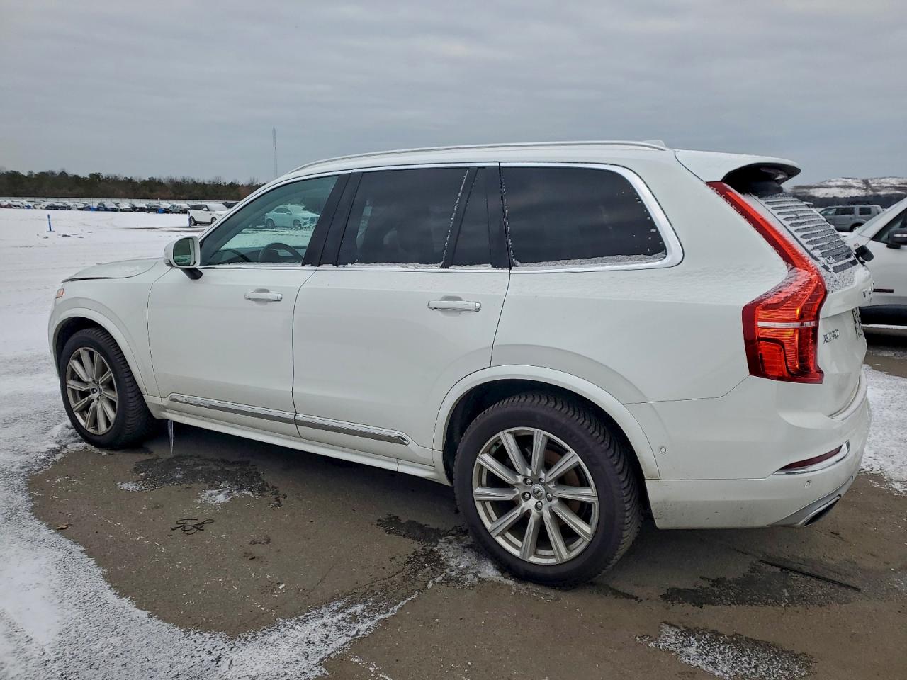 2019 VOLVO XC90 T6 INSCRIPTION photo 2