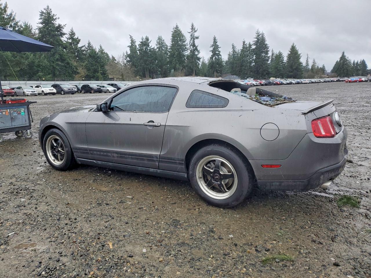 2012 FORD MUSTANG photo 2