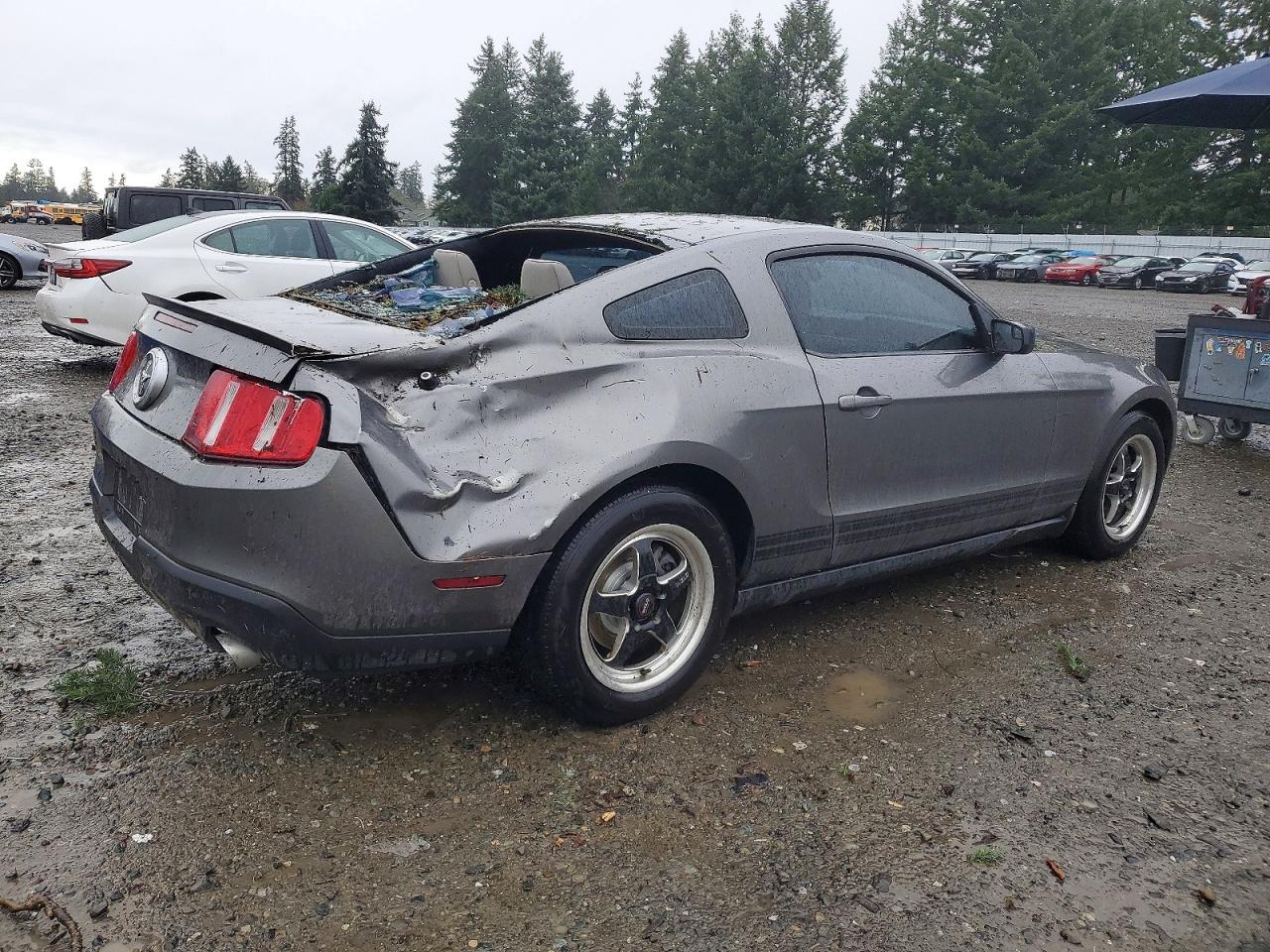 2012 FORD MUSTANG photo 3