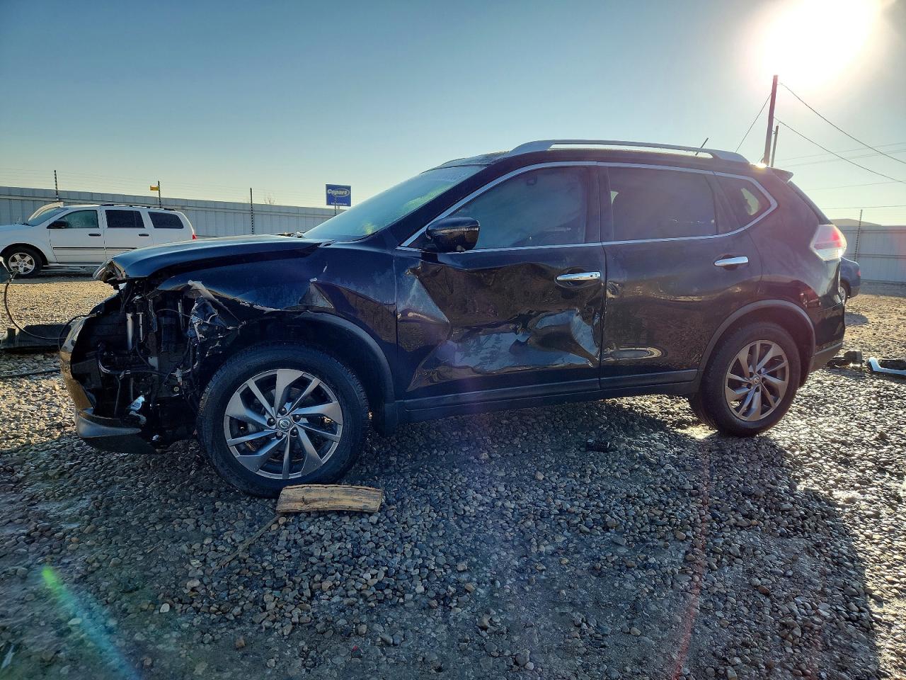 2016 NISSAN ROGUE