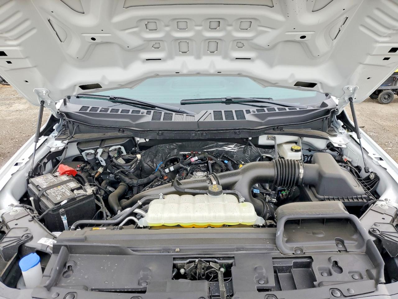 2025 FORD F150 STX photo 11