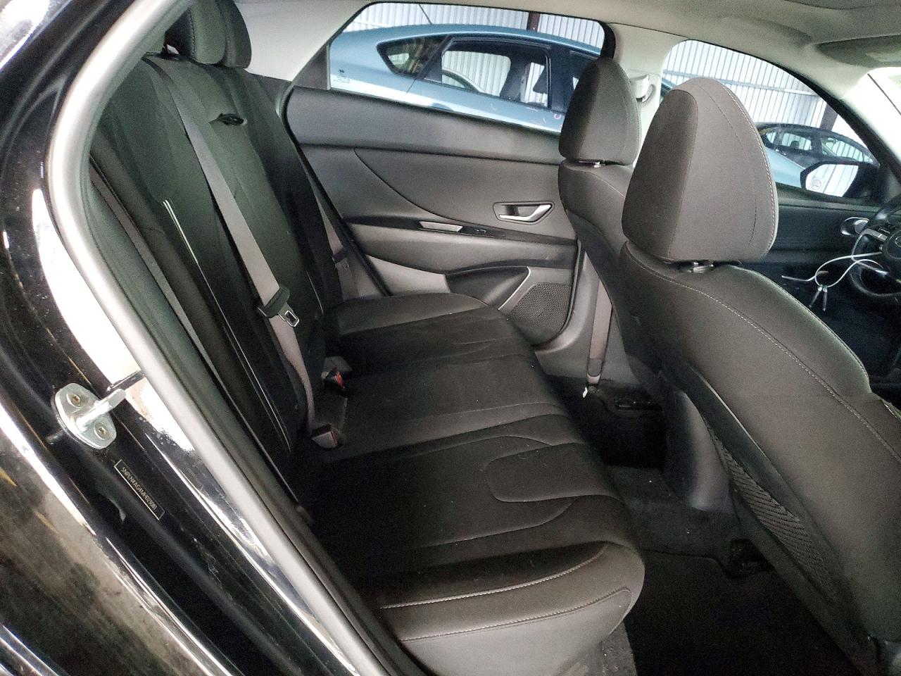 2021 HYUNDAI ELANTRA SEL photo 10