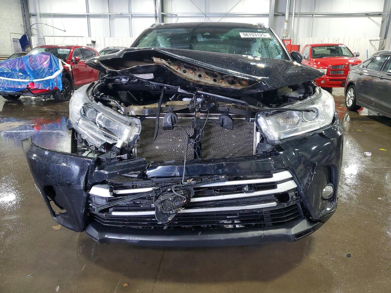 2018 TOYOTA HIGHLANDER SE photo 5
