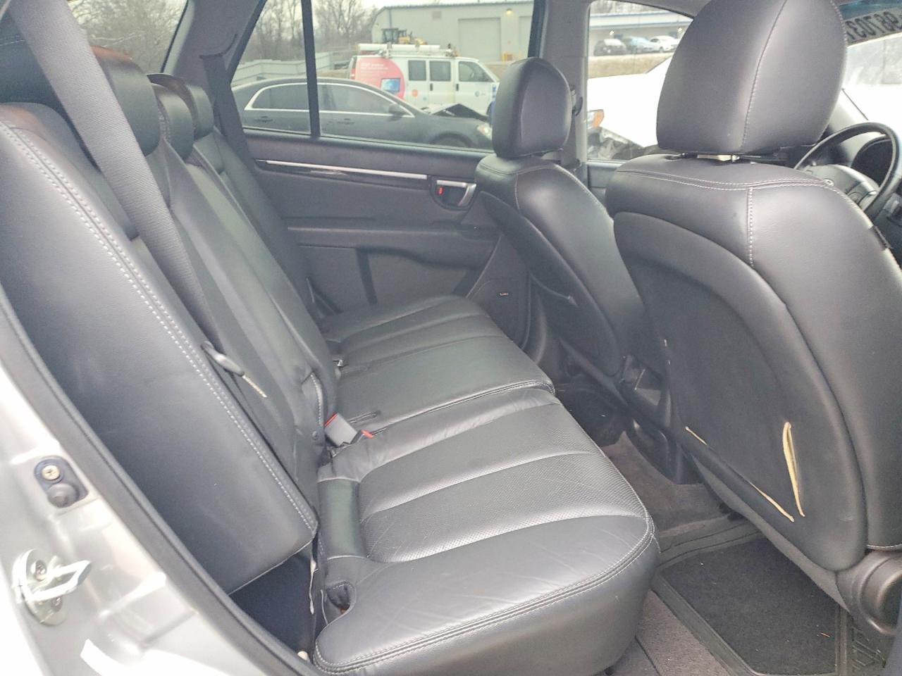2009 HYUNDAI SANTA FE SE photo 11