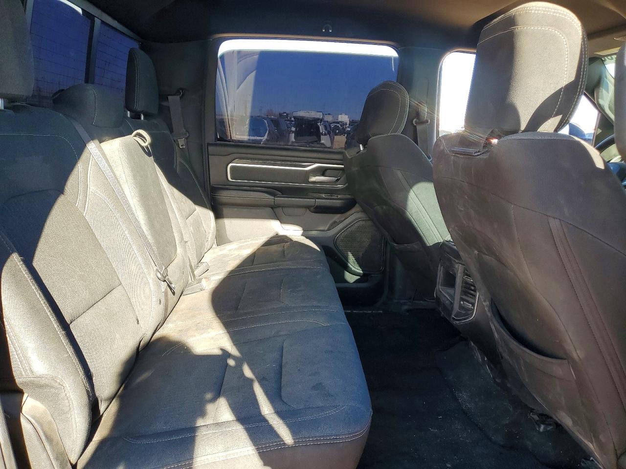 2019 RAM 1500 BIG HORN/LONE STAR photo 10