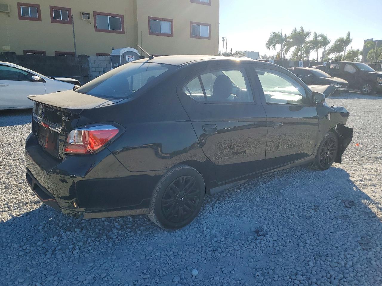 2024 MITSUBISHI MIRAGE G4 ES photo 3