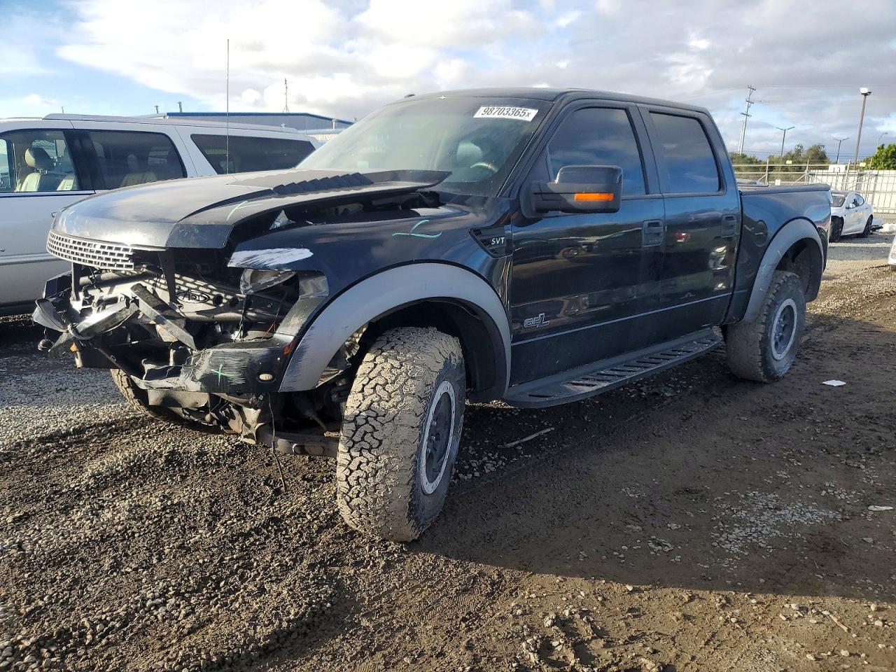 2013 FORD F150