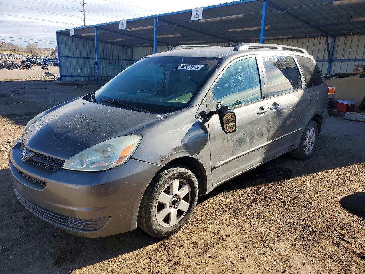 2004 TOYOTA SIENNA