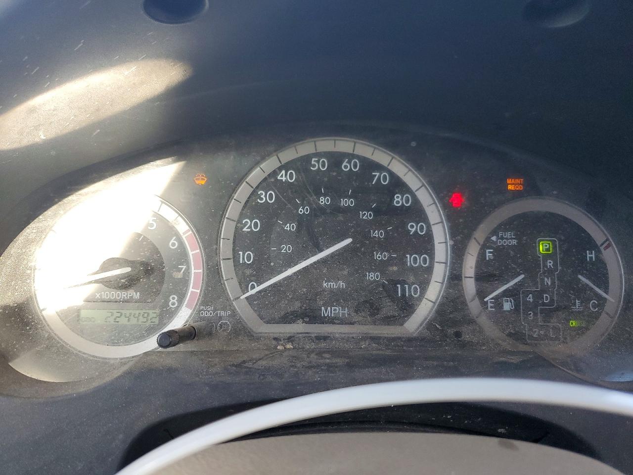 2004 TOYOTA SIENNA CE photo 9