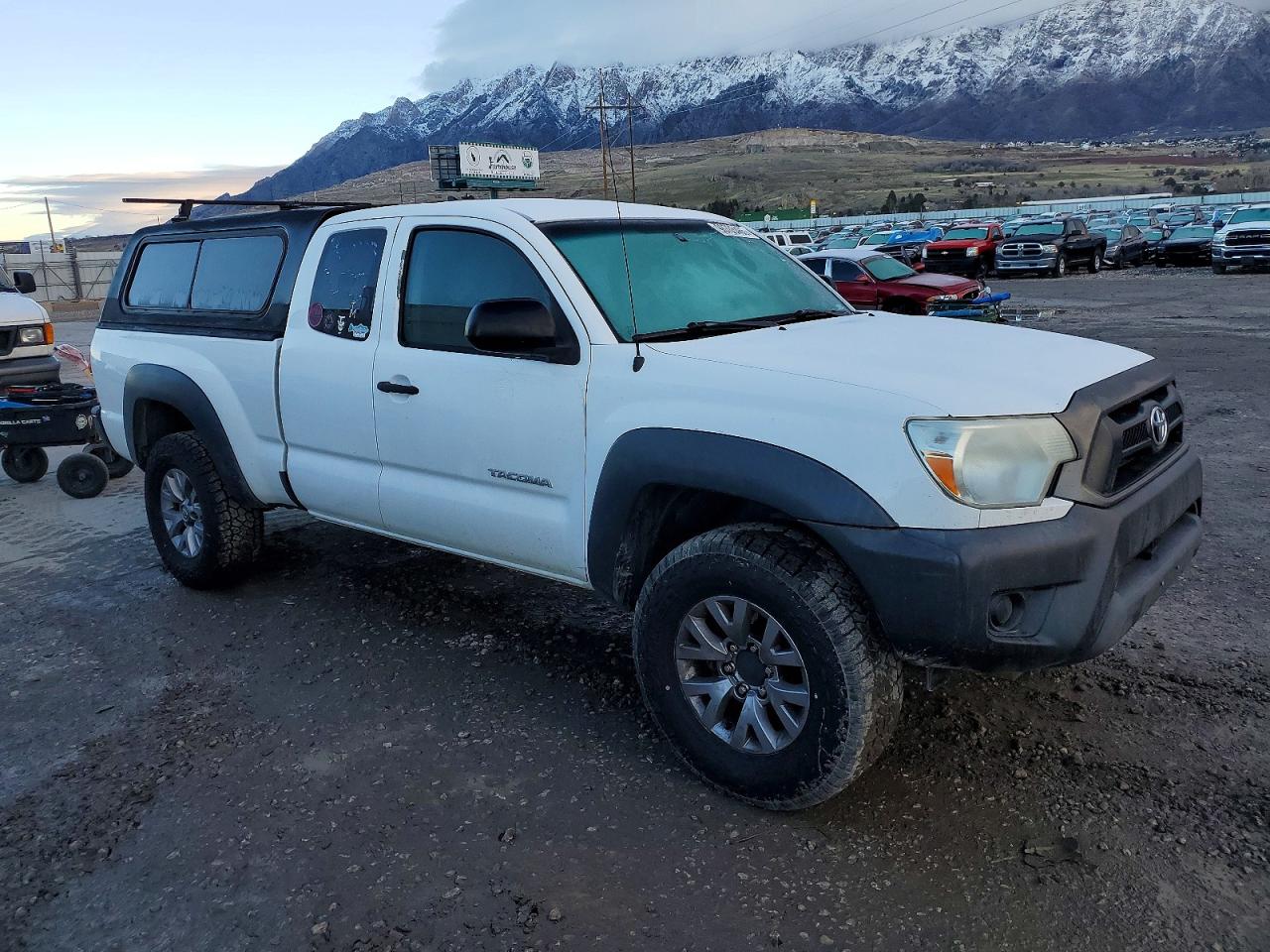 2012 TOYOTA TACOMA photo 4