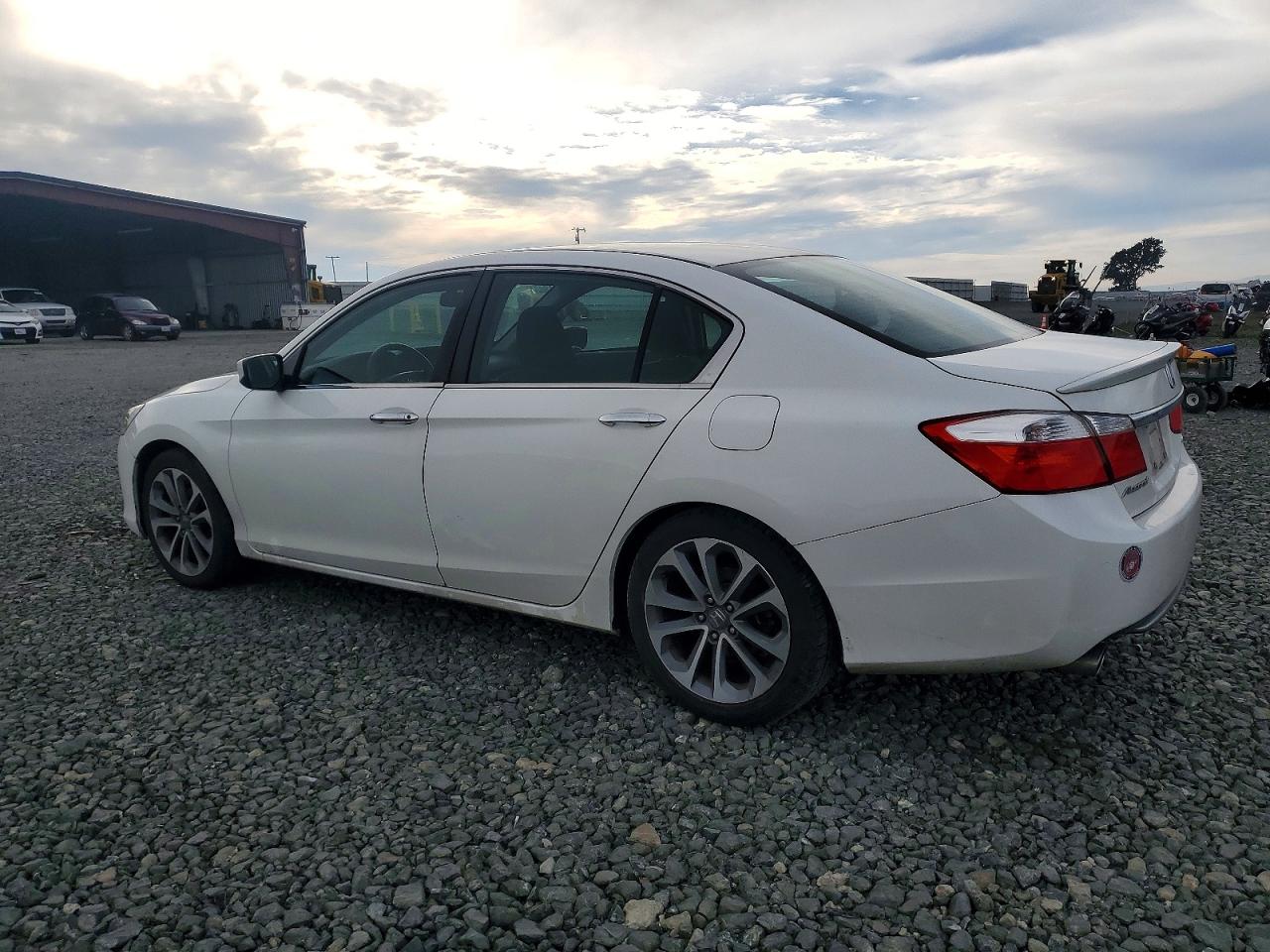 2013 HONDA ACCORD SPORT photo 3