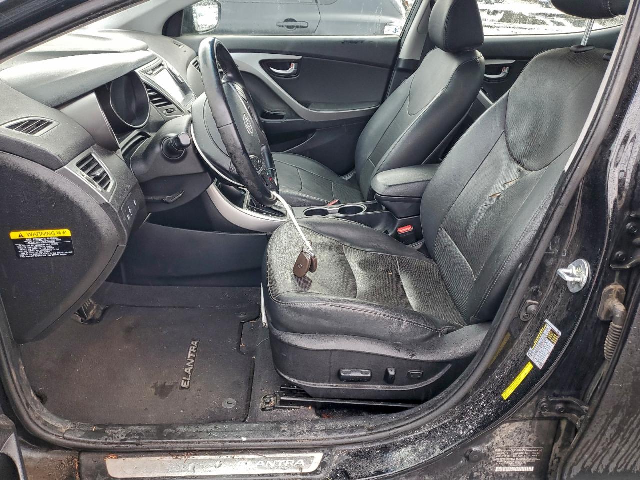 2015 HYUNDAI ELANTRA SE photo 7