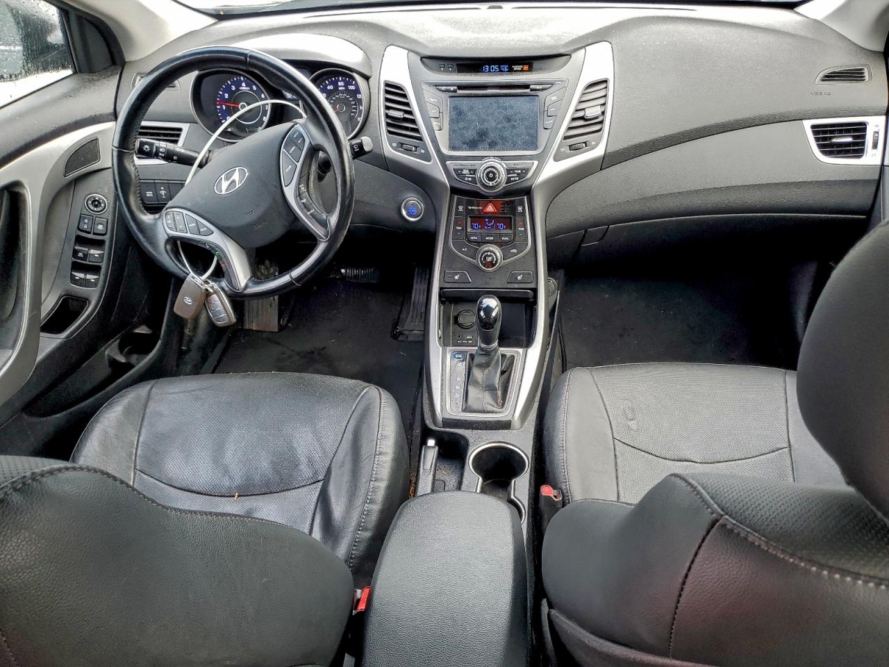 2015 HYUNDAI ELANTRA SE photo 8