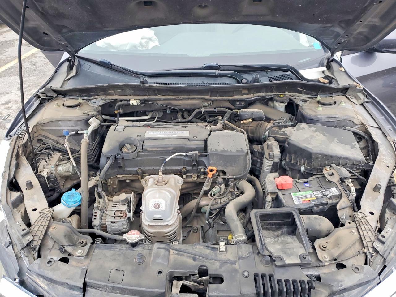 2016 HONDA ACCORD LX photo 11