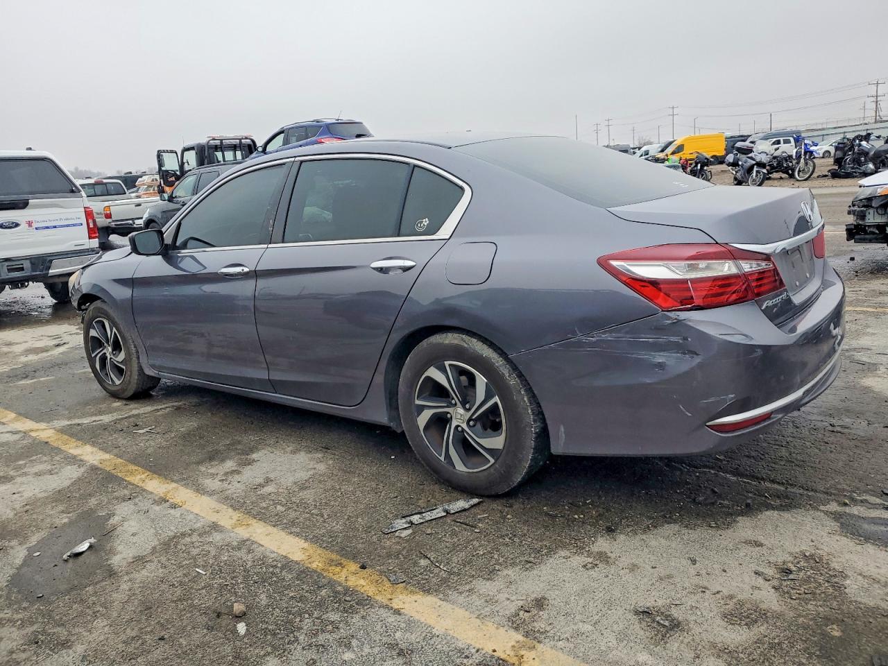 2016 HONDA ACCORD LX photo 2