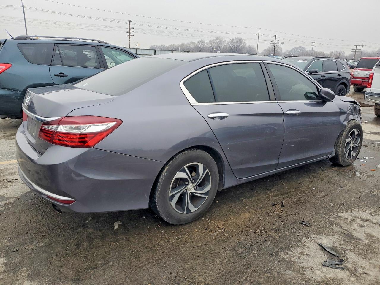 2016 HONDA ACCORD LX photo 3