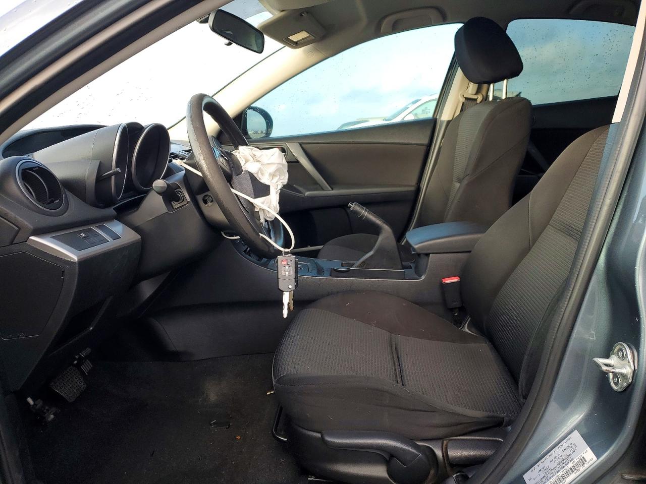 2013 MAZDA 3 photo 13