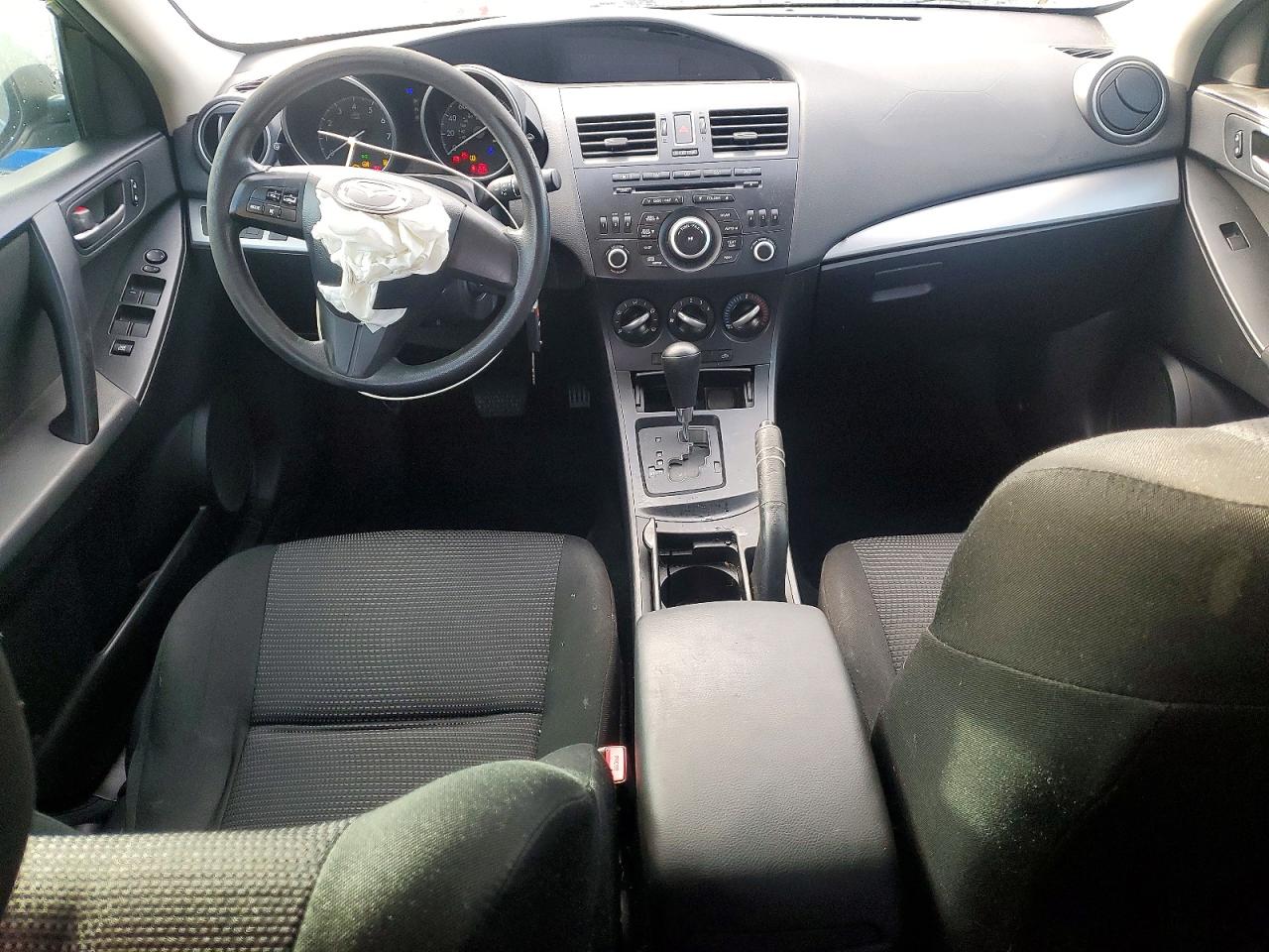 2013 MAZDA 3 photo 15