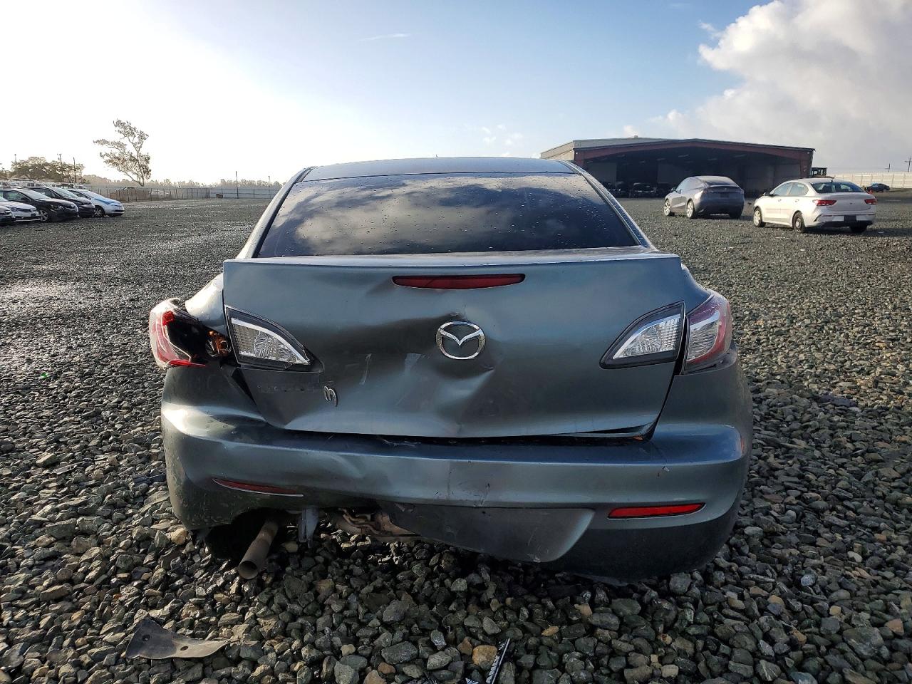 2013 MAZDA 3 photo 11