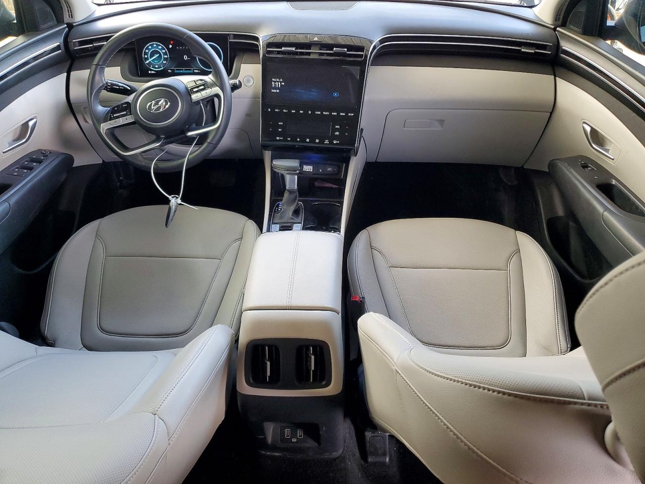 2024 HYUNDAI TUCSON SEL photo 8