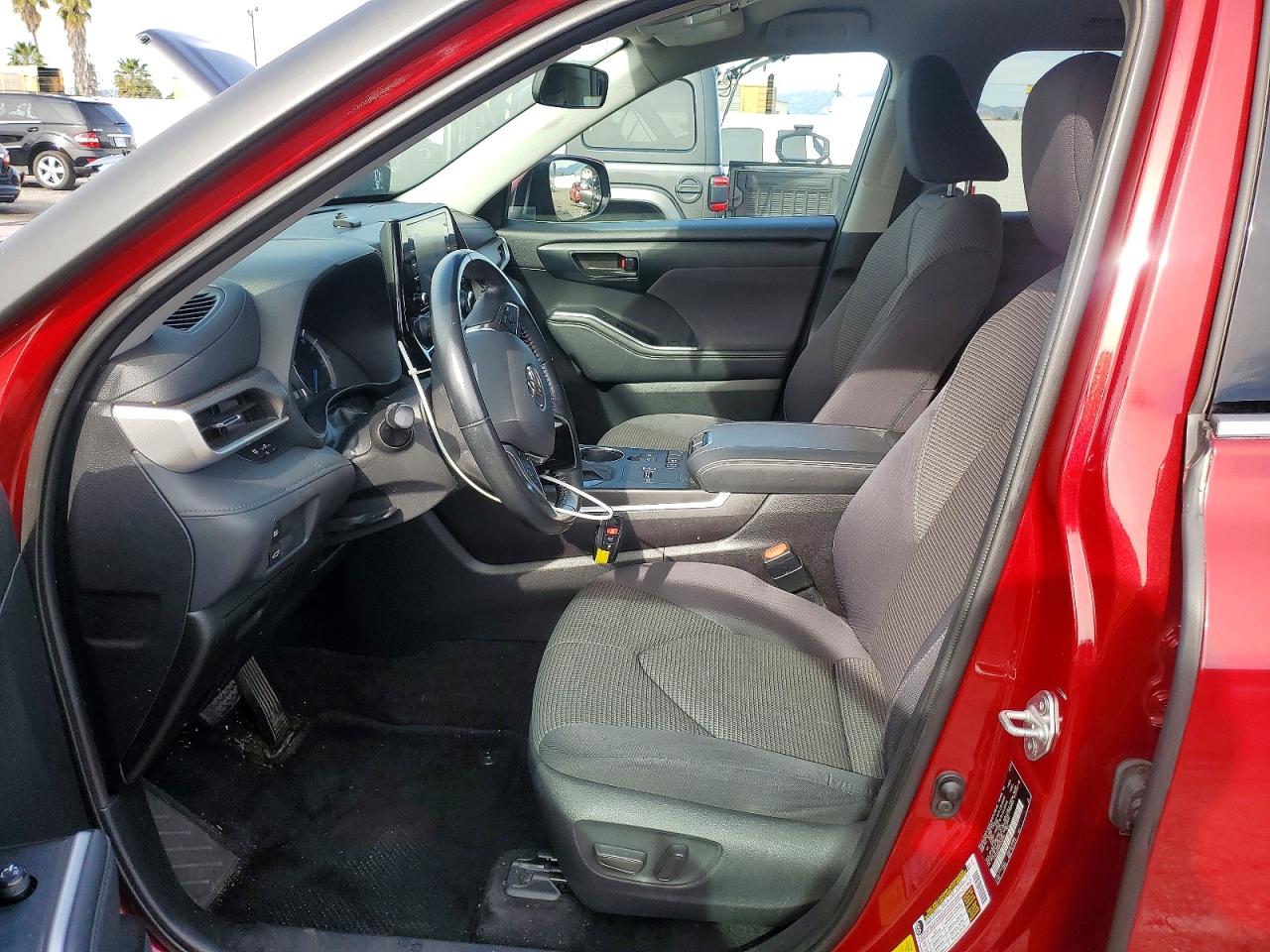 2021 TOYOTA HIGHLANDER HYBRID LE photo 7